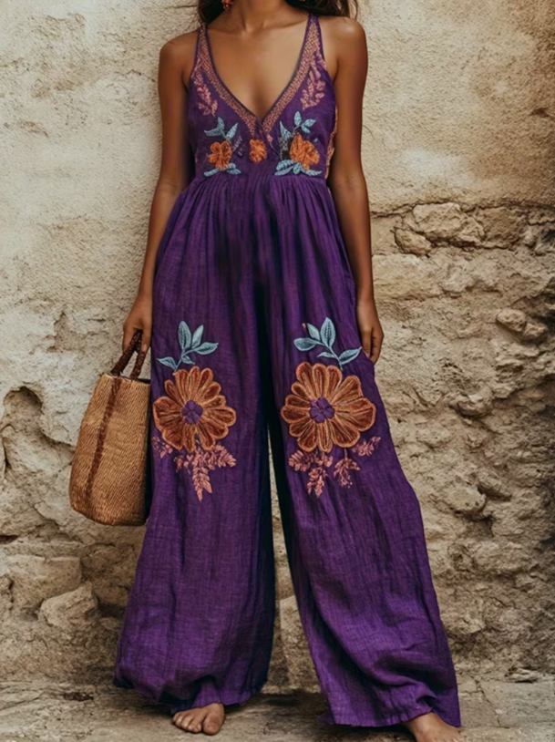 d81d476c-b46c-46da-b390-a8d3ecd55b97.png v-neck embroidered halter