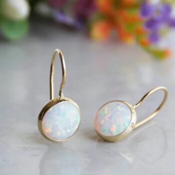 Womens Retro Minimalist Light-luxury High-end Earrings - View 1