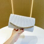 21de00be-039b-45d7-a7d5-9151ab437cb2