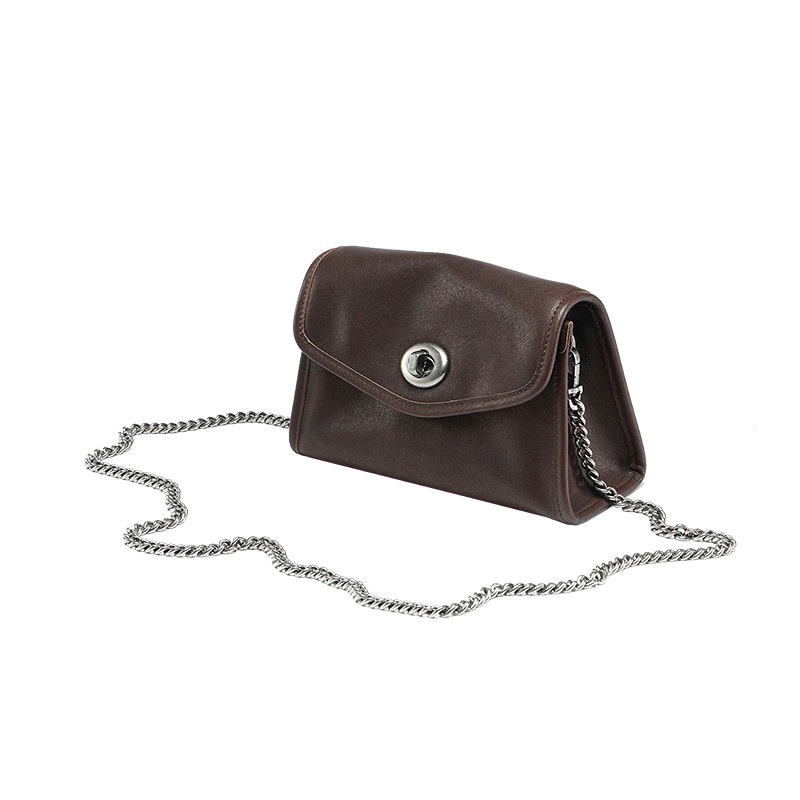 e2cecb85-cdda-4a3a-aa99-11657ff427d9 Envelope Package Women's Chain Leather Messenger Bag - View 5