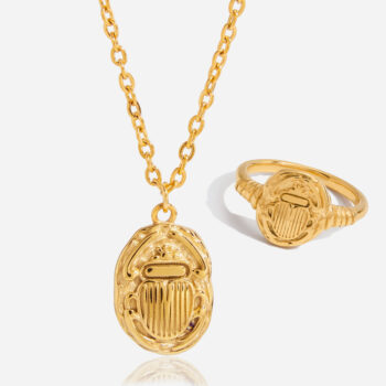 Womens Retro Niche Ladybug Coin Ring