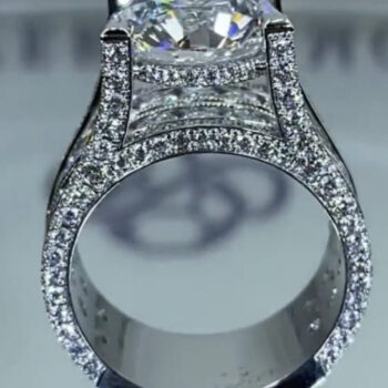 zircon ring Fashionable Luxury Round Zircon Inlaid Ring