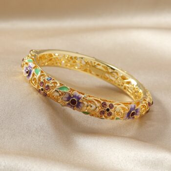 Openwork Filigree Gold-Plated Cheongsam Jewelry