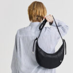 capacity soft leather Capacity Soft Leather Crescent-shaped Shoulder Bag