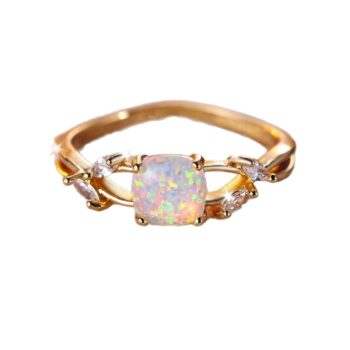 A Minimalist Niche Ring That Exudes Light Luxury And Elegance