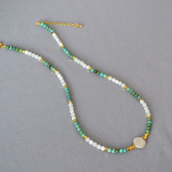 Retro Turquoise Bead Necklace With A Simple Elegant Vibe - View 1