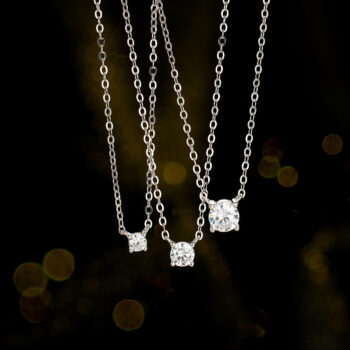 silver necklace - View 1