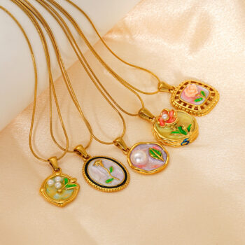 Middle Ancient Style Oil Painting Necklace For Women - View 1