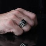 gemstone-inlaid-alloy-ring-for-1-3670