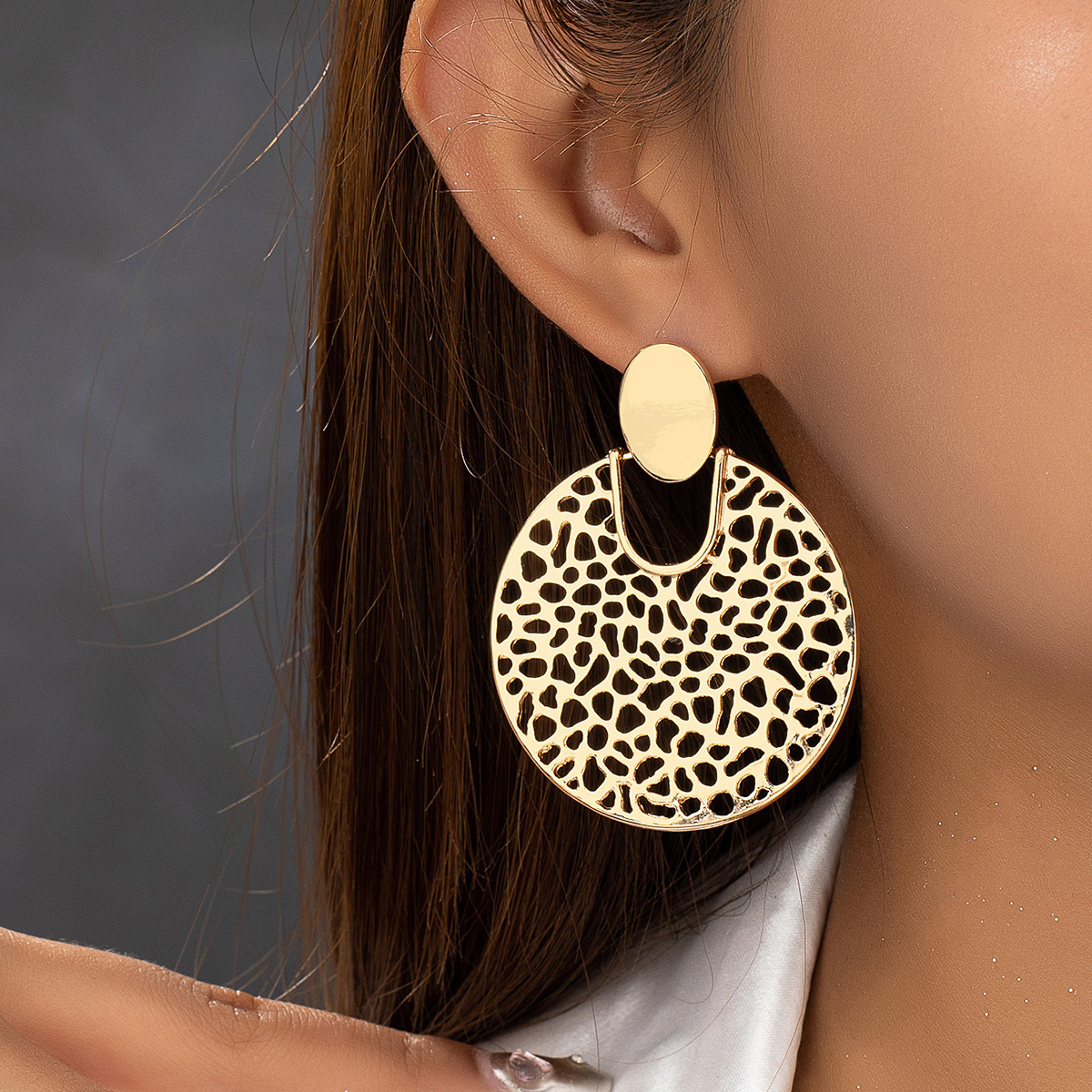 geometric-fashion-charm-round-5-98797 Geometric Fashion Charm Round Hollow Women's Earri