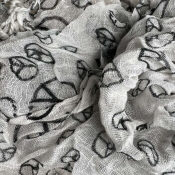 2pcs Geometric Pattern Black White Scarf,makes Bold Statement Scarf ,vacation,daily Life,evening Party,Office Appropriate Sub